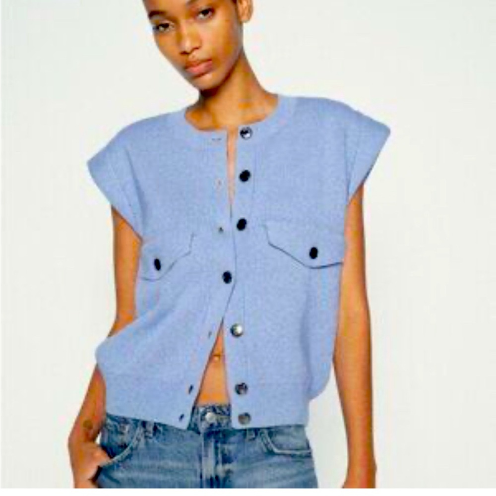 Zara Light Blue Knit Sleeveless Vest with Button Front & Pockets – Size S NWT